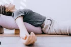 حرکات یوگا برای کمر درد